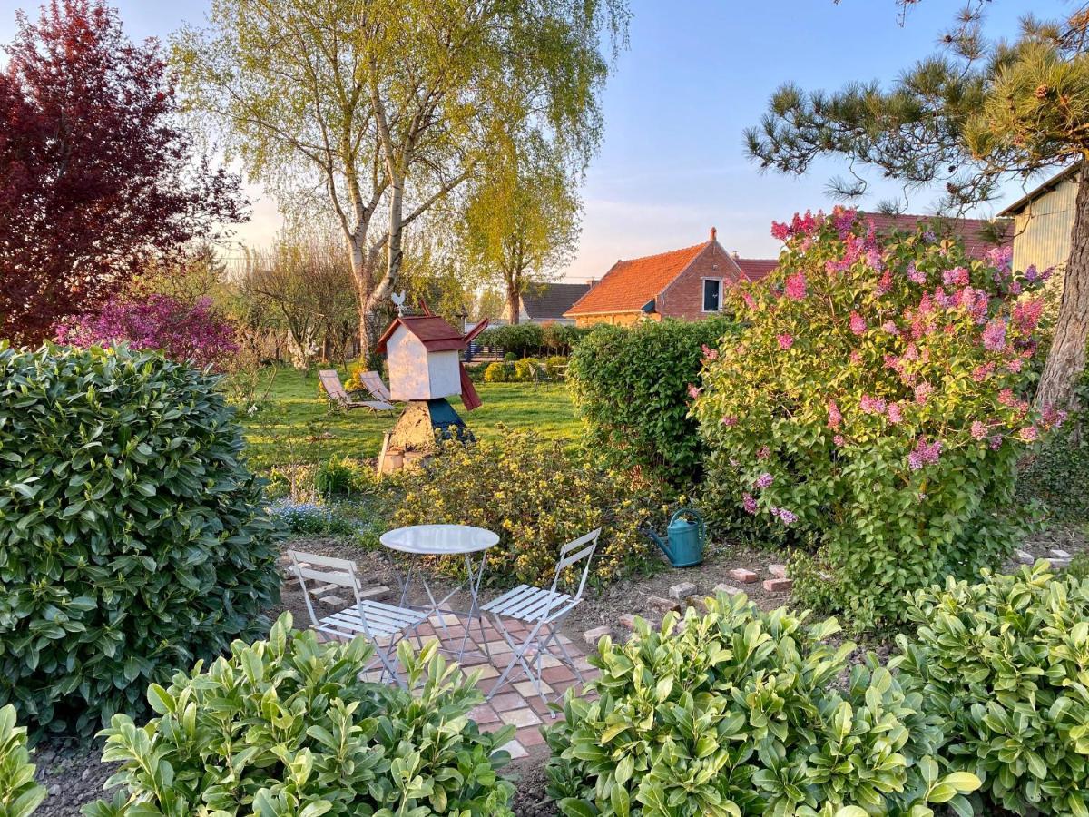Bed and Breakfast Aux 2 Girouettes Merville  Esterno foto