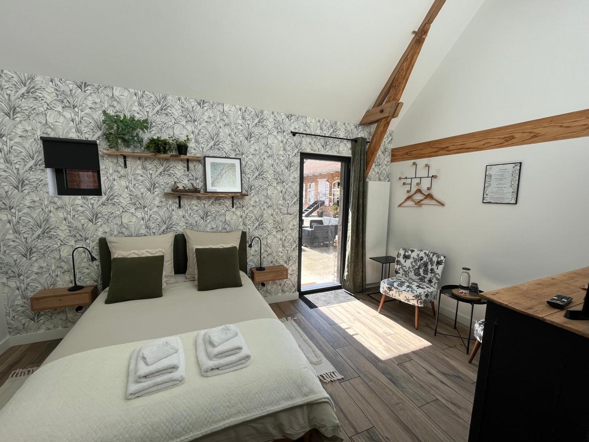 Bed and Breakfast Aux 2 Girouettes Merville  Esterno foto